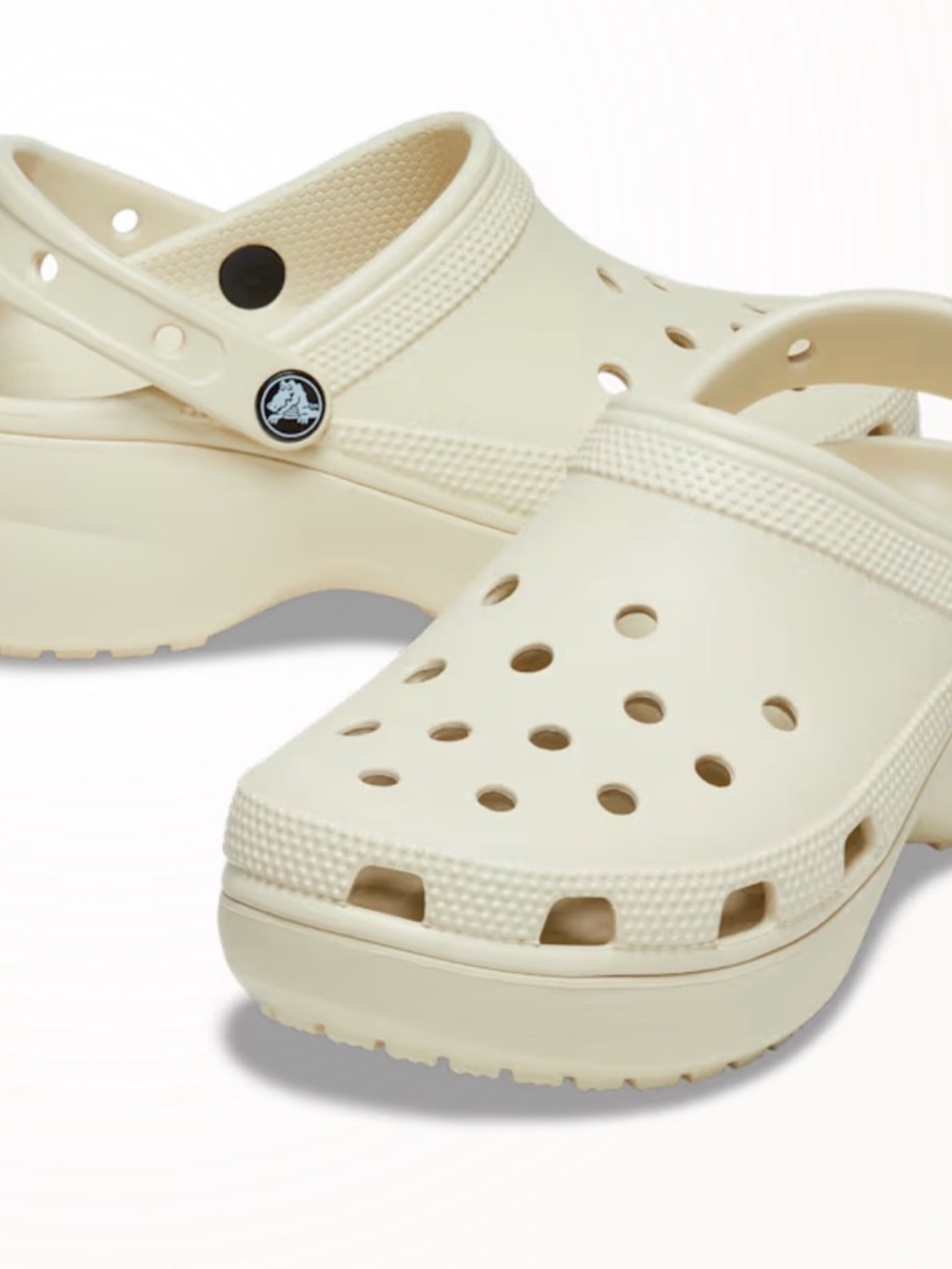 CROCS Women’s Classic Platform Clog in Cream size 10 and bling